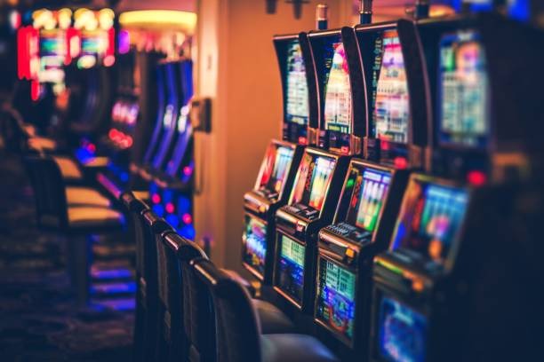 Bonanza Gold live dealer studio with HD video stream on mobile phone