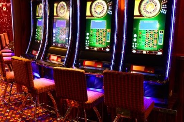 CQ9 live dealer studio with multiple camera angles and real-time betting interface