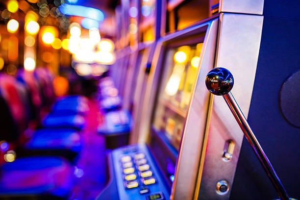 Winning result with multiplier payout displayed on mobile screen